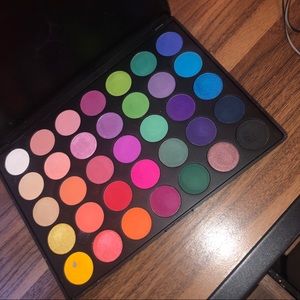 Morphe limited edition 35b